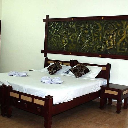 Wayanad Gate Resort マナンタバディー エクステリア 写真