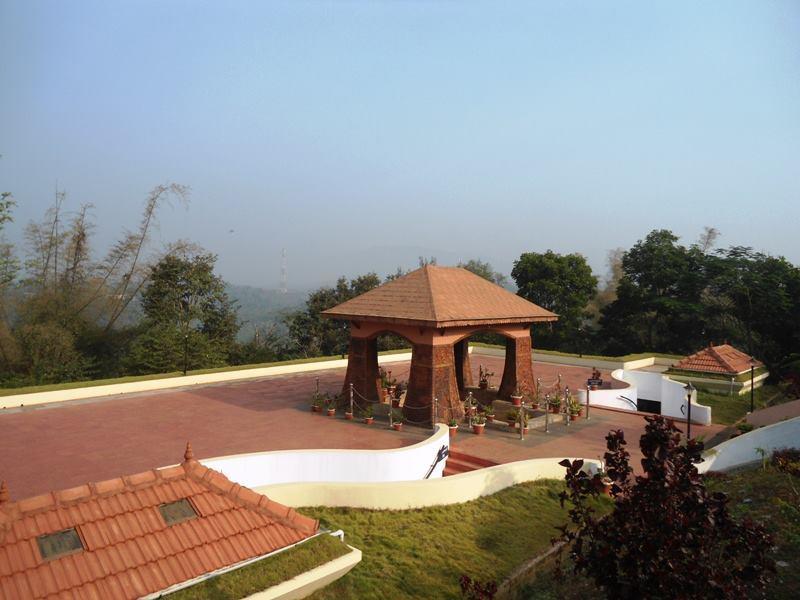 Wayanad Gate Resort マナンタバディー エクステリア 写真