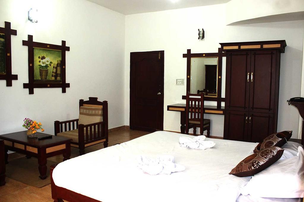 Wayanad Gate Resort マナンタバディー エクステリア 写真