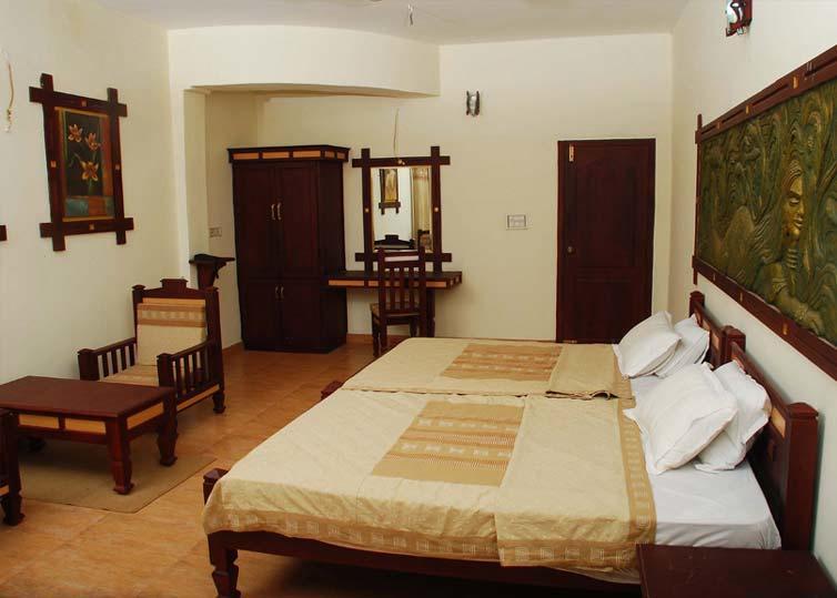 Wayanad Gate Resort マナンタバディー エクステリア 写真